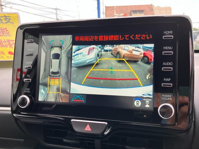 ヤリス ハイブリッドＺ　純正８インチメモリーナビ　フルセグＴＶ　パノラミックビュー　ＥＴＣ２．０　前後ドラレコ　ＡＣＣ　ＢＳＭ　ＲＣＴＡ　クリアランスソナー　レーンキープアシスト　ヘッドアップディスプレイ　シートヒーター（9枚目）