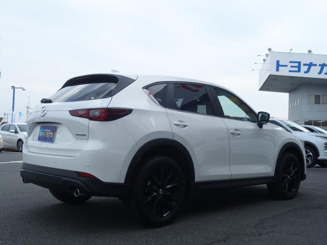 ＣＸ－５ ＸＤ　ブラックセレクション　マツダコネクト　ナビＴＶ付　３６０度カメラ　ドラレコ前後　ＥＴＣ　フロアマット　純正１９ＡＷ　ＡＣＣ　ＢＳＭ　パワーバックドア　シートヒーター　ステアリングヒーター　新車保証継承付（4枚目）