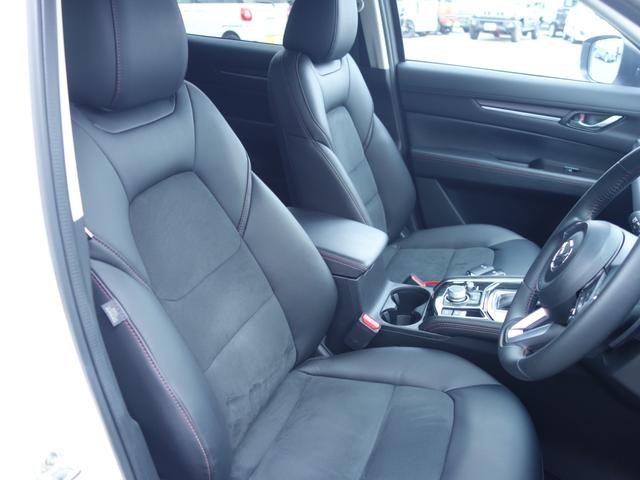 ＣＸ－５ ＸＤ　ブラックセレクション　マツダコネクト　ナビＴＶ付　３６０度カメラ　ドラレコ前後　ＥＴＣ　フロアマット　純正１９ＡＷ　ＡＣＣ　ＢＳＭ　パワーバックドア　シートヒーター　ステアリングヒーター　新車保証継承付（19枚目）