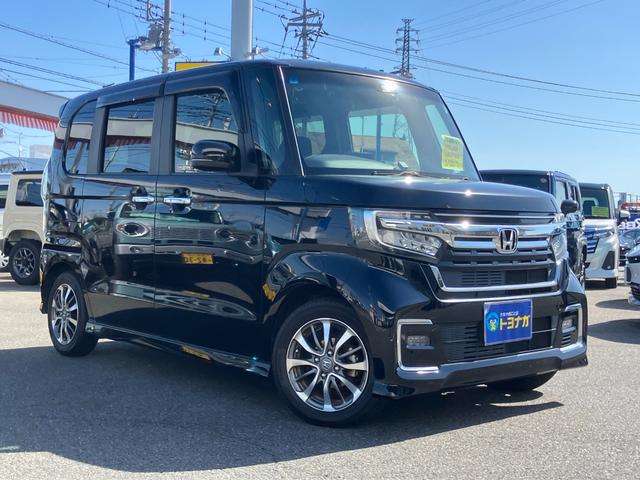 Ｎ－ＢＯＸカスタム Ｌ　９型フルセグナビ　バックカメラ　ＥＴＣ　ＬＥＤヘッド　ＡＣＣ　シートヒーター　レーンキープ　オートハイビーム　Ｂｌｕｅｔｏｏｔｈ　新品フロアマット　純正アルミ　プッシュスタート　ＣＴＢＡ　雹被害あり（4枚目）