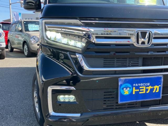 Ｎ－ＢＯＸカスタム Ｌ　９型フルセグナビ　バックカメラ　ＥＴＣ　ＬＥＤヘッド　ＡＣＣ　シートヒーター　レーンキープ　オートハイビーム　Ｂｌｕｅｔｏｏｔｈ　新品フロアマット　純正アルミ　プッシュスタート　ＣＴＢＡ　雹被害あり（16枚目）