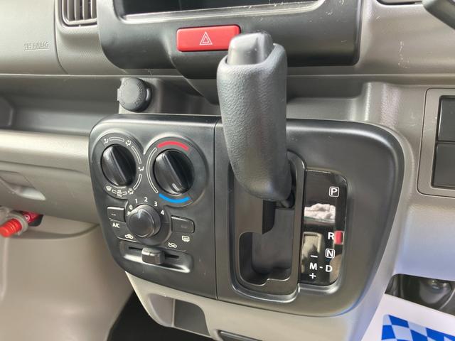 エブリイ ＰＡ　被害軽減ブレーキＲＢＳ付　５ＡＧＳ　エアコン　パワステ　エアバッグ　ＡＢＳ　フロアマット　ドアバイザー　車検整備付　走行３４１１２ＫＭ（9枚目）