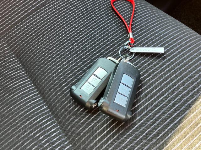 デイズルークス X Vセレクション 純正7インチナビ フルセグTV アラウンドビュー 被害軽減ブレーキ ETC 両側PSD プッシュスタート 純正14インチAW アイストップ フロアマット ドアバイザー 車検整備付 走行21325KM(13枚目)