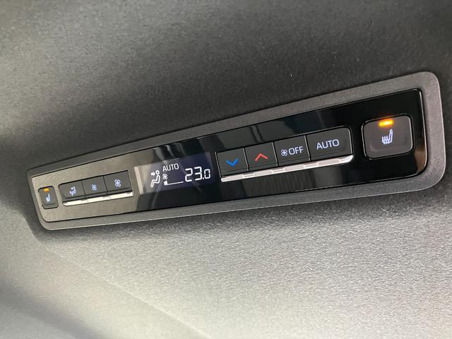 TOYOTA NOAH HYBRID S-Z