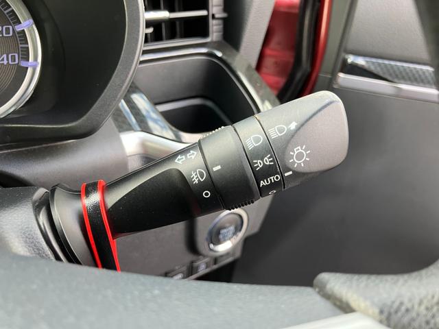 DAIHATSU MOVE CUSTOM X LIMITED SA III