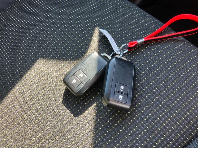 ジムニー XG 雹凹みあり 5MT ダムドリトルB ワンオーナー 車検令和9年4月 TOYOオープンカントリー APIOマフラー ディスプレイオーディオ ETC 360度ドライブレコーダー 前席シートヒーター(12枚目)