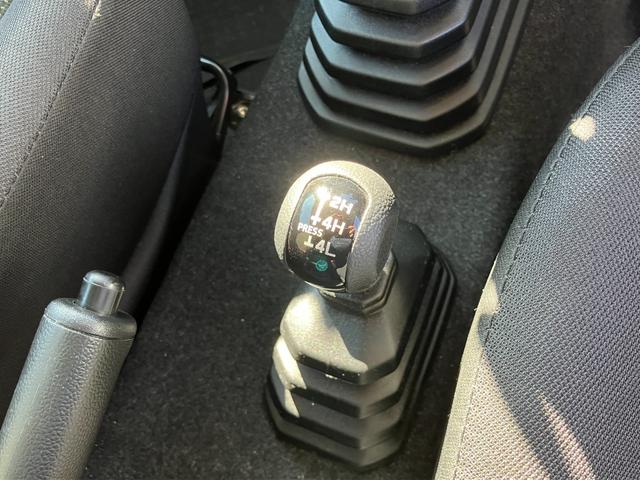 ジムニー XG 雹凹みあり 5MT ダムドリトルB ワンオーナー 車検令和9年4月 TOYOオープンカントリー APIOマフラー ディスプレイオーディオ ETC 360度ドライブレコーダー 前席シートヒーター(22枚目)