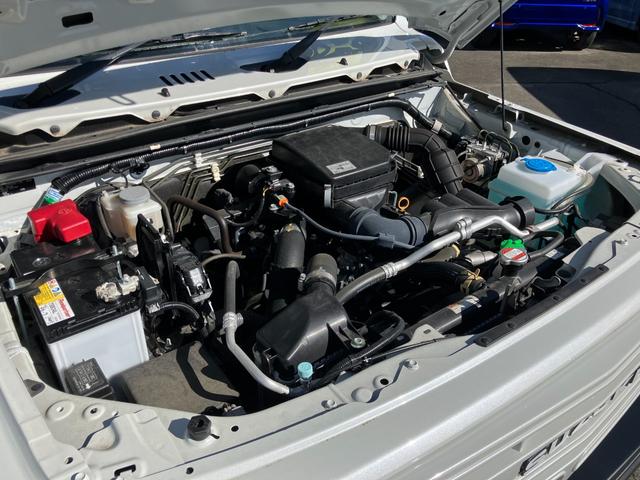 ジムニー XC ワンオーナー 4AT ダムドルーツキット付 社外アルミ マッドタイヤ ルーフブラック塗装 8インチナビTV バックカメラ ETC 純正ドラレコ前後 走行18631KM DSBS付 LEDライト(20枚目)