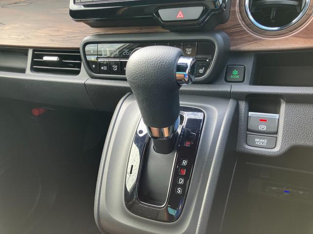 Ｎ－ＯＮＥ オリジナルスタイルプラスアーバン　純正８インチナビ　フルセグＴＶ　バックカメラ　ホンダセンシング　ＡＣＣ　レーンアシスト　ＬＥＤライト　スマートキー　プッシュスタート　前席シートヒーター　ＥＴＣ　走行３６３７ｋｍ　車検Ｒ９年５月（9枚目）