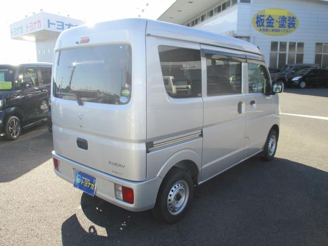 エブリイ ＰＣリミテッド　７インチナビ　ワンセグＴＶ　キーレス　ドラレコ　フロアマット　ドアバイザー　パワーウィンドー　タイヤ４本新品交換　雹凹み（4枚目）