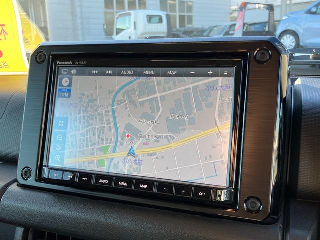 ジムニー ＸＣ　純正８インチナビ　フルセグＴＶ　バックカメラ　ＬＥＤライト　シートヒーター　クルコン　ＥＴＣ　マットバイザー　純正アルミ１６インチ　ワンオーナー　新車保障継承付　ＤＳＢＳ　キーフリー　走行１６００ＫＭ（8枚目）