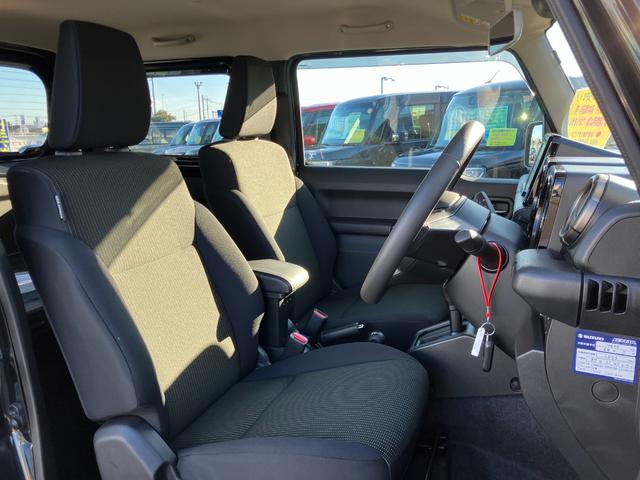 ジムニー ＸＣ　純正８インチナビ　フルセグＴＶ　バックカメラ　ＬＥＤライト　シートヒーター　クルコン　ＥＴＣ　マットバイザー　純正アルミ１６インチ　ワンオーナー　新車保障継承付　ＤＳＢＳ　キーフリー　走行１６００ＫＭ（23枚目）