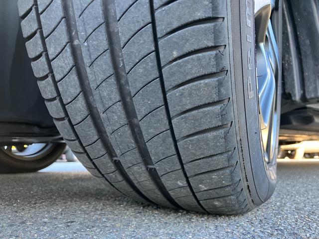 Ｃ－ＨＲ Ｇ　モード　ネロ　セーフティプラスＩＩ　純正８インチナビ　パノラミックモニター　ＬＥＤライト　ハーフレザーシート　シートヒーター　セーフティセンス　ＡＣＣ　ＢＳＭ　ＥＴＣ　ソナー　前後ドラレコ　車検Ｒ９年５月　走行２１８３８ＫＭ（28枚目）