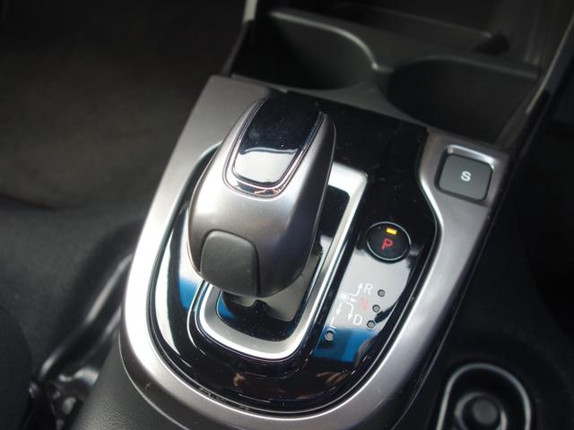 フィットハイブリッド S ホンダセンシング 純正ナビ バックカメラ ETC LEDライト フルセグTV DVD Bluetooth アダプティブクールズコントロール 衝突被害軽減ブレーキ プラズマクラスター付オートエアコン 16インチアルミ(11枚目)