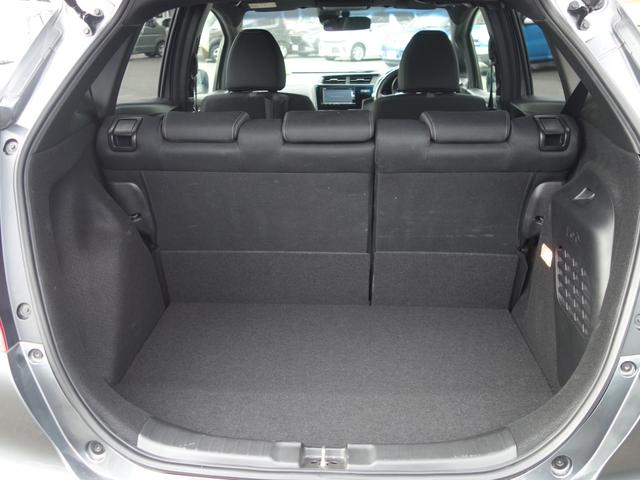 フィットハイブリッド S ホンダセンシング 純正ナビ バックカメラ ETC LEDライト フルセグTV DVD Bluetooth アダプティブクールズコントロール 衝突被害軽減ブレーキ プラズマクラスター付オートエアコン 16インチアルミ(20枚目)