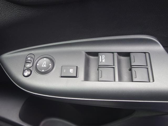 フィットハイブリッド S ホンダセンシング 純正ナビ バックカメラ ETC LEDライト フルセグTV DVD Bluetooth アダプティブクールズコントロール 衝突被害軽減ブレーキ プラズマクラスター付オートエアコン 16インチアルミ(51枚目)