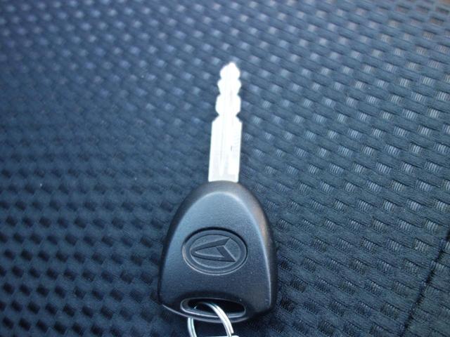 �֗��ȃL�[���X�G���g���[�L�[���t���Ă܂��B