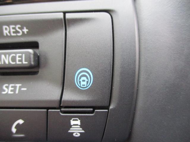 セレナ ｅ－パワー　ハイウェイスターＶ　純正１２．３インチナビＴＶ　アラウンドビュー　純正１１インチリアモニター　プロパイロット　シートヒーター　ＥＴＣ２．０　レーンアシスト　ＢＳＭ＋ＲＣＴＡ　両側パワースライド　前後ドラレコ　ツートン色（8枚目）