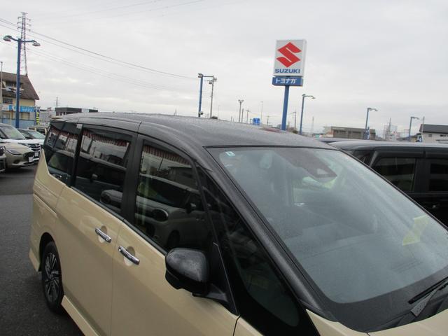 セレナ ｅ－パワー　ハイウェイスターＶ　純正１２．３インチナビＴＶ　アラウンドビュー　純正１１インチリアモニター　プロパイロット　シートヒーター　ＥＴＣ２．０　レーンアシスト　ＢＳＭ＋ＲＣＴＡ　両側パワースライド　前後ドラレコ　ツートン色（41枚目）