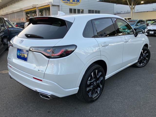 ＺＲ－Ｖ ｅ：ＨＥＶ　Ｚ　ホンダコネクトディスプレーナビＴＶ　マルチビューモニター　ＥＴＣ２．０　前席シートヒーター　Ｐシート　本革シート　ステアリングヒーター　Ｐバックドア　ＢＳＩ　後退出庫サポート　ＢＯＳＥ（4枚目）