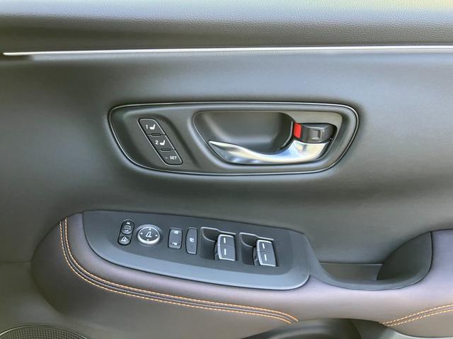 ＺＲ－Ｖ ｅ：ＨＥＶ　Ｚ　ホンダコネクトディスプレーナビＴＶ　マルチビューモニター　ＥＴＣ２．０　前席シートヒーター　Ｐシート　本革シート　ステアリングヒーター　Ｐバックドア　ＢＳＩ　後退出庫サポート　ＢＯＳＥ（31枚目）