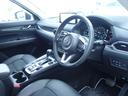 ＣＸ－５ ＸＤ　ブラックセレクション　マツダコネクト　ナビＴＶ付　３６０度カメラ　ドラレコ前後　ＥＴＣ　フロアマット　純正１９ＡＷ　ＡＣＣ　ＢＳＭ　パワーバックドア　シートヒーター　ステアリングヒーター　新車保証継承付（7枚目）