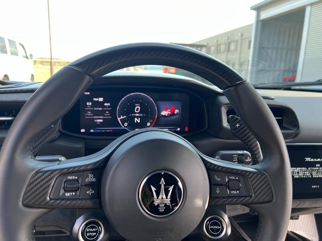 MC20 ベースグレード(7枚目)