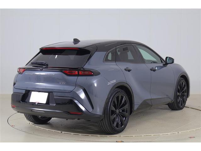 クラウンスポーツ Ｚ　ＡＷＤ　フルセグテレビ　１オーナー　ＥＴＣ車載器　ＴＶナビ　クルコン　横滑り防止装置　エアバッグ　本革　ＡＣ１００Ｖ　ミュージックプレイヤー接続可　メモリナビ　ドラレコ　キーレス　盗難防止装置　ＡＢＳ（3枚目）