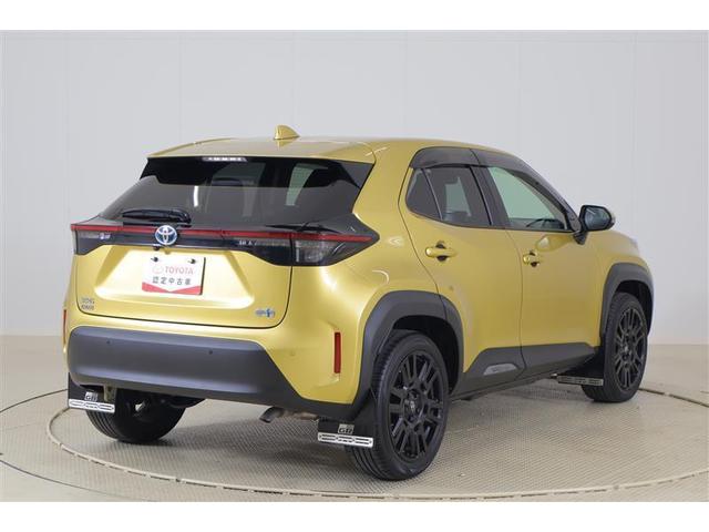 ヤリスクロス ハイブリッドZ ドライブレコーダ インテリジェントキー アルミホイル LEDライト 1オ-ナ- リアカメラ クルーズコントロール 整備記録簿 横滑り防止システム ナビTV メモリーナビゲーション 電動シ-ト パワステ(3枚目)