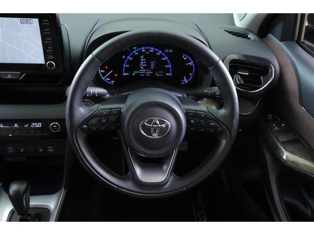 ヤリスクロス ハイブリッドZ ドライブレコーダ インテリジェントキー アルミホイル LEDライト 1オ-ナ- リアカメラ クルーズコントロール 整備記録簿 横滑り防止システム ナビTV メモリーナビゲーション 電動シ-ト パワステ(10枚目)