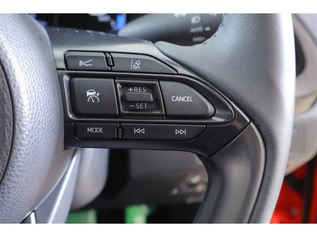 アクア Ｇ　衝突被害軽減装置　ＡＣ１００　ＬＥＤヘッド　Ｂモニター　記録簿　オートエアコン　クルーズコントロール　ナビ　盗難防止システム　横滑り防止装置　ＥＴＣ　スマートキー　キーレス　４ＷＤ　エアバッグ　ＡＢＳ（11枚目）