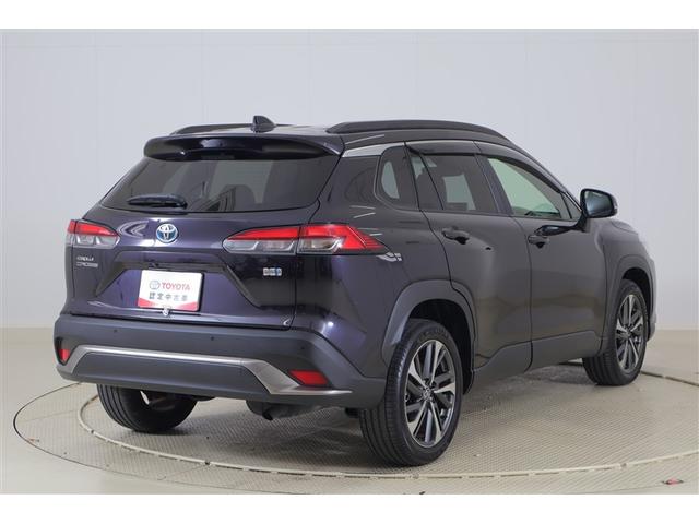 カローラクロス ハイブリッド　Ｚ　ムーンルーフ　元試乗車　ＡＣ１００Ｖ電源　衝突軽減Ｂ　記録簿有　スマキ－　半レザー　Ｂモニター　アクティブクルーズコントロール　メモリナビ　イモビ　ＬＥＤ　ＡＣ　運転席Ｐシート　メディアプレイヤー接続（3枚目）