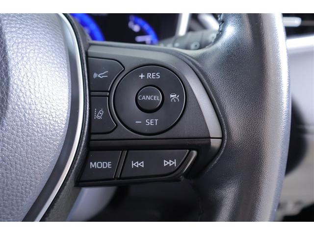 カローラクロス ハイブリッド　Ｚ　ムーンルーフ　元試乗車　ＡＣ１００Ｖ電源　衝突軽減Ｂ　記録簿有　スマキ－　半レザー　Ｂモニター　アクティブクルーズコントロール　メモリナビ　イモビ　ＬＥＤ　ＡＣ　運転席Ｐシート　メディアプレイヤー接続（12枚目）