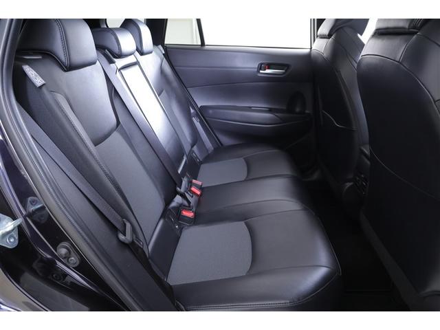 カローラクロス ハイブリッド　Ｚ　ムーンルーフ　元試乗車　ＡＣ１００Ｖ電源　衝突軽減Ｂ　記録簿有　スマキ－　半レザー　Ｂモニター　アクティブクルーズコントロール　メモリナビ　イモビ　ＬＥＤ　ＡＣ　運転席Ｐシート　メディアプレイヤー接続（16枚目）