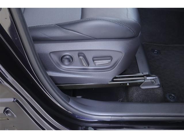 カローラクロス ハイブリッド　Ｚ　ムーンルーフ　元試乗車　ＡＣ１００Ｖ電源　衝突軽減Ｂ　記録簿有　スマキ－　半レザー　Ｂモニター　アクティブクルーズコントロール　メモリナビ　イモビ　ＬＥＤ　ＡＣ　運転席Ｐシート　メディアプレイヤー接続（30枚目）