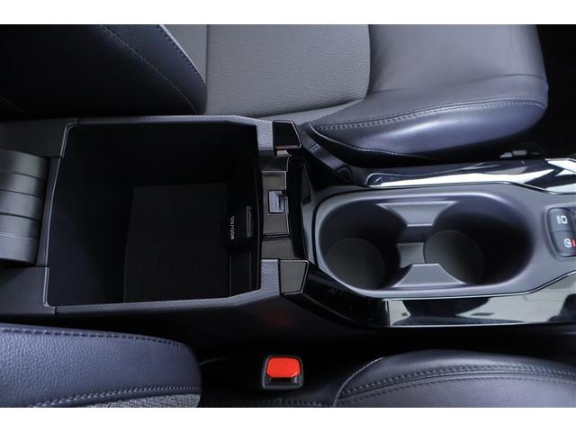 カローラクロス ハイブリッド　Ｚ　ムーンルーフ　元試乗車　ＡＣ１００Ｖ電源　衝突軽減Ｂ　記録簿有　スマキ－　半レザー　Ｂモニター　アクティブクルーズコントロール　メモリナビ　イモビ　ＬＥＤ　ＡＣ　運転席Ｐシート　メディアプレイヤー接続（31枚目）