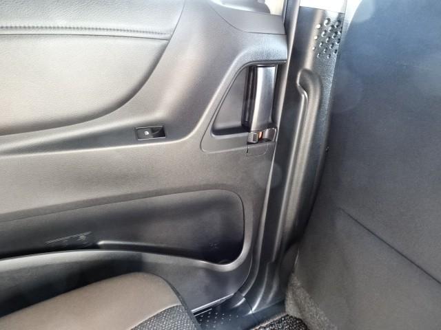 シエンタ ハイブリッドG グランパー プリクラッシュセーフティ 地デジ LED ナビTV DVD パワーウインドウ パワーステアリング オートエアコン ABS エアバッグ Bカメラ クルーズコントロール 3列シート ETC 記録簿(35枚目)