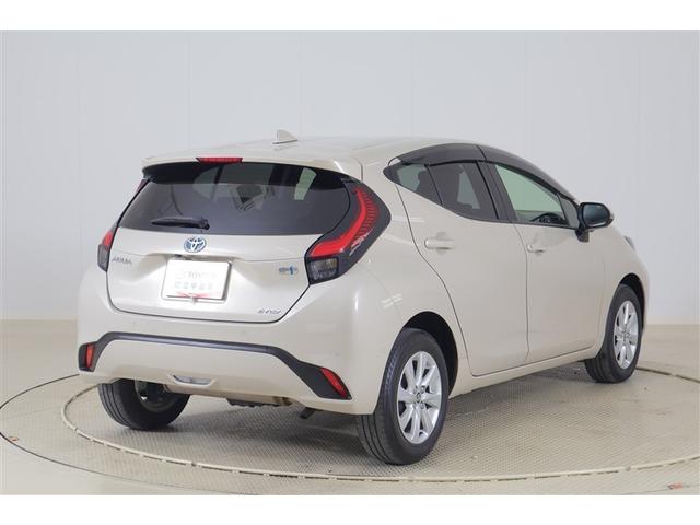 アクア Ｚ　クルコン　１オーナー　フルセグ　Ｂカメ　横滑り防止装置　盗難防止システム　記録簿　スマートキー　ＥＴＣ　寒冷地仕様　ＡＣ１００Ｖ電源　ＡＷ　ミュージックプレイヤー接続可　メモリーナビ　オートエアコン（3枚目）