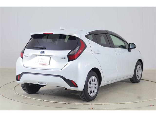 アクア Ｇ　ワンオーナ　ＶＳＣ　衝突軽減ブレーキ　バックモニター　ＬＥＤ　クルーズコントロール　スマートキー　ＥＴＣ車載器　ＡＣ１００Ｖ　フルセグＴＶ　パワーウィンドウ　イモビライザー　サイドエアバック　ＴＶ（3枚目）