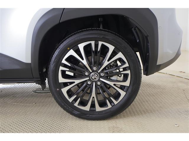 ヤリスクロス ハイブリッドＺ　クルーズＣ　横滑防止装置　ＴＶ　リアカメラ　ワンオーナー車　フルセグ地デジ　ＬＥＤライト　点検記録簿　盗難防止装置　電動シート　ドライブレコーダー　ＡＷ　キーレス　スマートキー　ＡＢＳ　４ＷＤ　ＥＴＣ（19枚目）