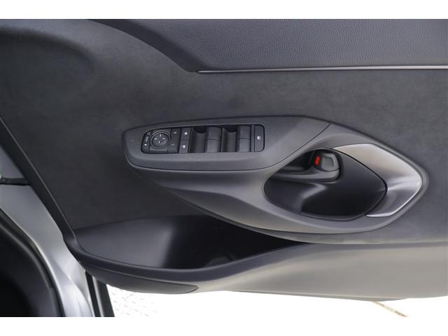 ヤリスクロス ハイブリッドＺ　クルーズＣ　横滑防止装置　ＴＶ　リアカメラ　ワンオーナー車　フルセグ地デジ　ＬＥＤライト　点検記録簿　盗難防止装置　電動シート　ドライブレコーダー　ＡＷ　キーレス　スマートキー　ＡＢＳ　４ＷＤ　ＥＴＣ（30枚目）