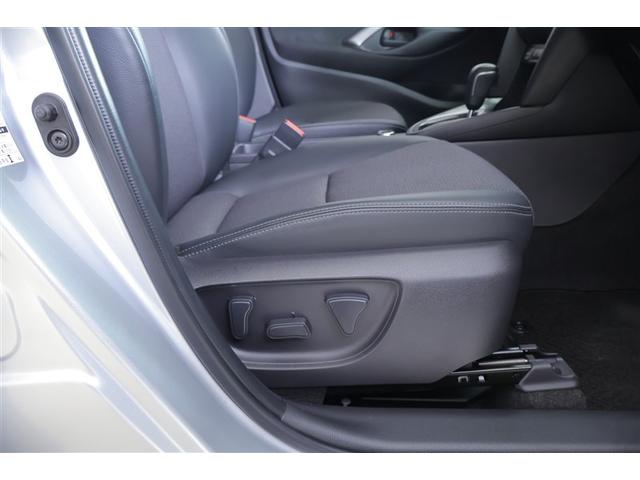 ヤリスクロス ハイブリッドＺ　クルーズＣ　横滑防止装置　ＴＶ　リアカメラ　ワンオーナー車　フルセグ地デジ　ＬＥＤライト　点検記録簿　盗難防止装置　電動シート　ドライブレコーダー　ＡＷ　キーレス　スマートキー　ＡＢＳ　４ＷＤ　ＥＴＣ（31枚目）