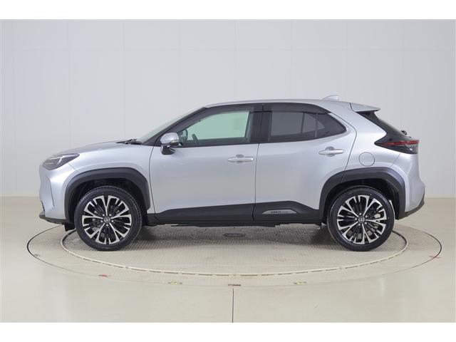 ヤリスクロス ハイブリッドＺ　クルーズＣ　横滑防止装置　ＴＶ　リアカメラ　ワンオーナー車　フルセグ地デジ　ＬＥＤライト　点検記録簿　盗難防止装置　電動シート　ドライブレコーダー　ＡＷ　キーレス　スマートキー　ＡＢＳ　４ＷＤ　ＥＴＣ（36枚目）