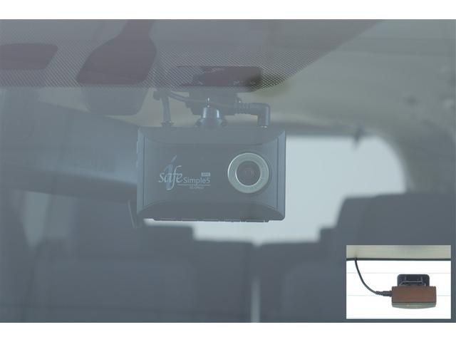 ヴォクシー ハイブリッドX AC キーレスエントリー ナビ・TV DVD リアオートエアコン 両側自動ドア LEDヘッドライト バックモニター 三列シート 盗難防止 スマートキー アルミホイール ETC車載器 横滑り防止 PS(12枚目)