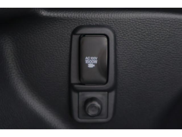 ヤリス ハイブリッドＺ　フルセグＴＶ　ブレーキサポート　Ｂカメラ　キーフリー　エアコン　ワンオーナー　オートクルーズコントロール　ＴＶ　ＬＥＤヘッドライト　ドラレコ　ＥＴＣ　記録簿　ＥＳＣ　ミュージックプレイヤー接続可（28枚目）