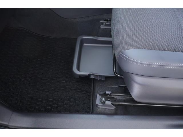 ヤリス ハイブリッドＺ　フルセグＴＶ　ブレーキサポート　Ｂカメラ　キーフリー　エアコン　ワンオーナー　オートクルーズコントロール　ＴＶ　ＬＥＤヘッドライト　ドラレコ　ＥＴＣ　記録簿　ＥＳＣ　ミュージックプレイヤー接続可（32枚目）