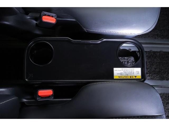 ヴォクシー ＺＳ　煌ＩＩＩ　バックガイドモニタ　両側Ｐドア　ＡＷ　記録簿有　ＬＥＤライト　Ａストップ　リアオートエアコン　イモビ　スマートキープッシュスタート　ワンオーナ　ＤＶＤ再生可　ＥＴＣ装備　キーレス　オートエアコン（33枚目）