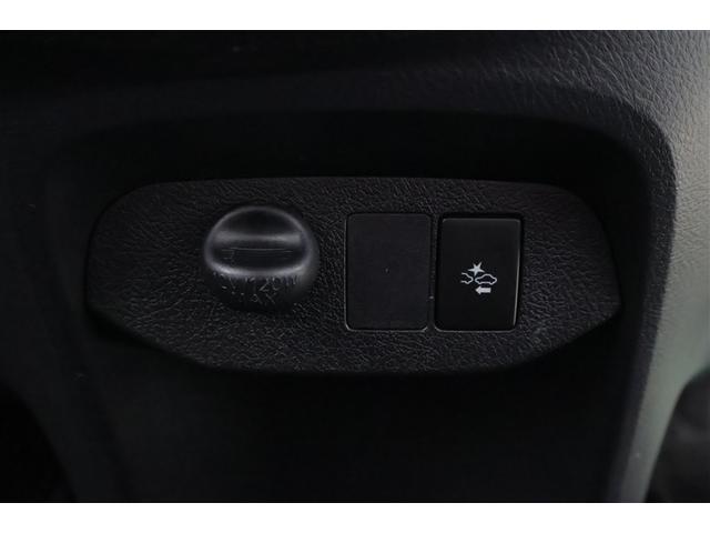 ヴィッツ F アミー ナビ&TV ワンセグ アイドリングストップ バックカメラ 衝突被害軽減システム メモリーナビ 横滑り防止 ETC ABS スマートキー エアバッグ キーレス フルオートエアコン(12枚目)