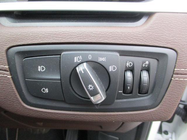 Ｘ１ ｓＤｒｉｖｅ　１８ｉ　ｘライン　純正ナビ　ＥＴＣ　Ｂｌｕｅｔｏｏｔｈ　アクティブクルーズコントロール　禁煙車　バックカメラ　ＰＤＣ　レザーシート　シートヒーター　ＬＥＤヘッドライト　コンフォートアクセス　純正１８インチアロイホイール（18枚目）