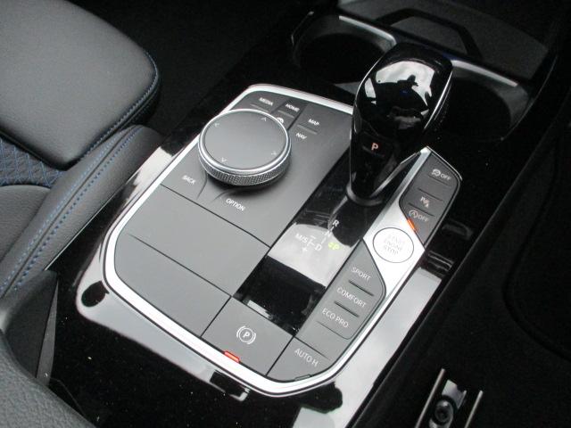 １シリーズ １１８ｄ　Ｍスポーツ　クルーズコントロール　ヘッドアップディスプレイ　バックカメラ　　パークディスタンスコントロール　ワイヤレスチャージ　Ｂｌｕｅｔｏｏｔｈ　ＬＥＤヘッドライト　純正１８インチアルミホイール　ＥＴＣ（34枚目）